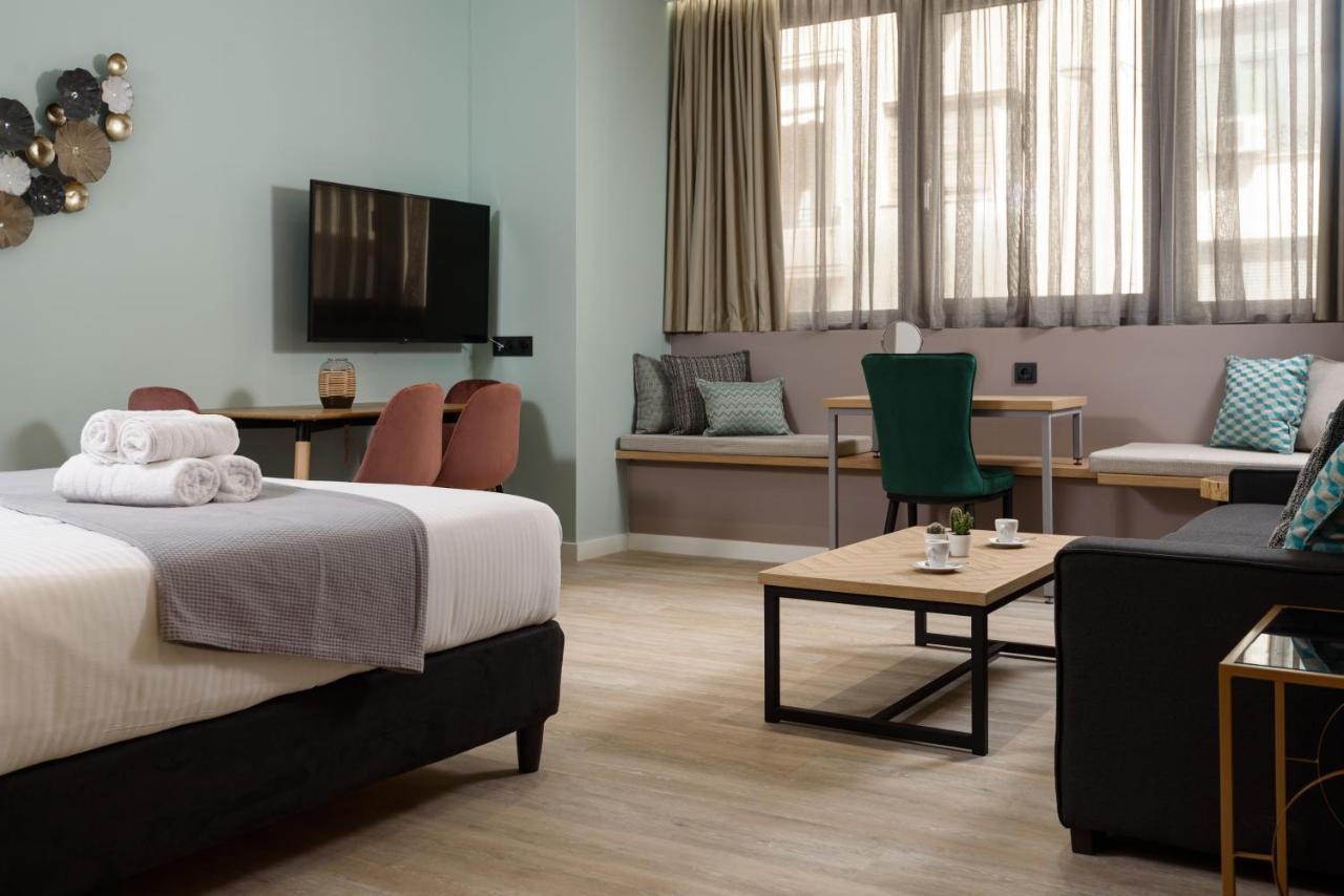 Crossroads Athens By Yha Apartamento Exterior foto