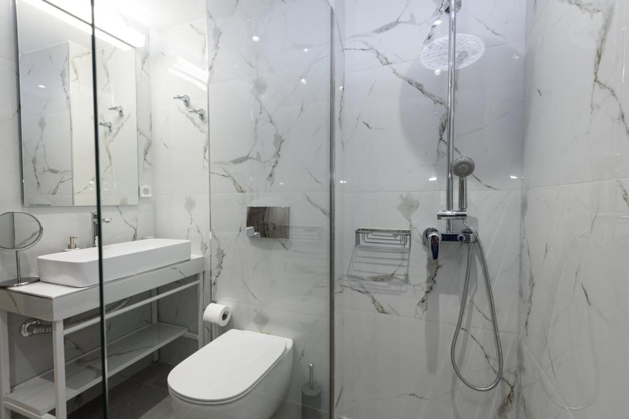 Crossroads Athens By Yha Apartamento Exterior foto